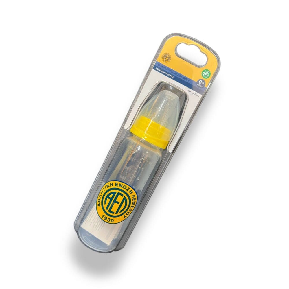 Plastic baby bottle